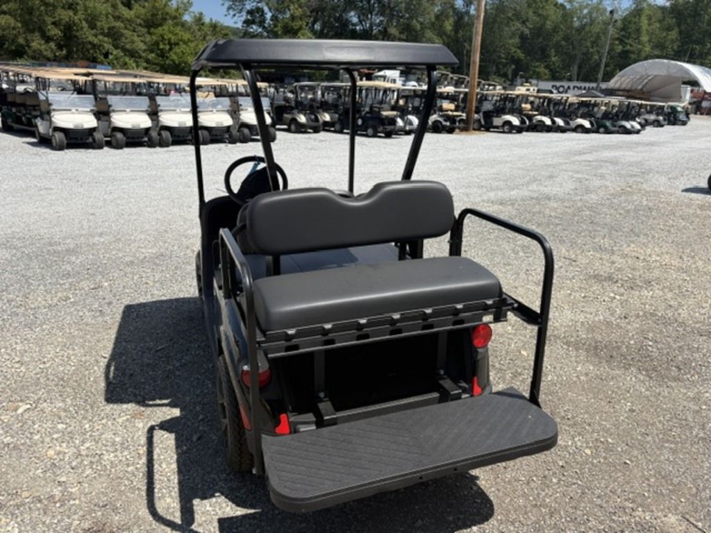 2027 E-Z-GO RXV 2 Valor S+ 13.5-hp Gas — photo 3
