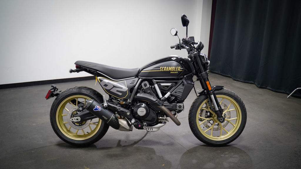 New Ducati Scrambler Full Throttle Thrilling Black 2026