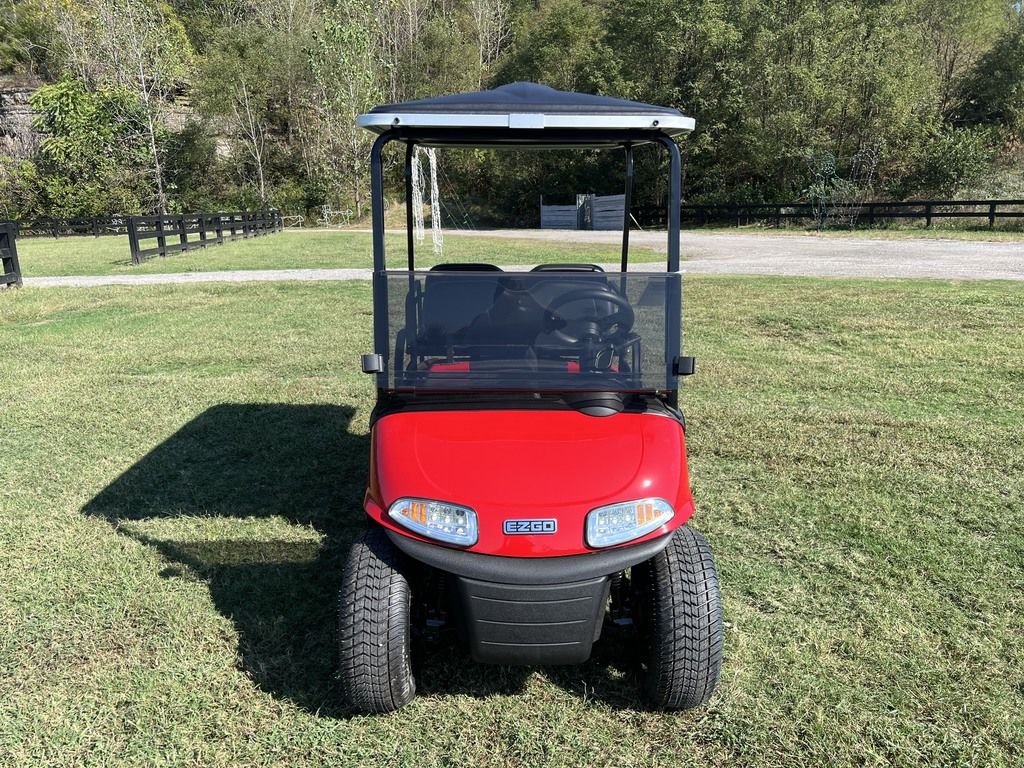 2021 E-Z-GO RXV® ELiTE CPO 4 — photo 8