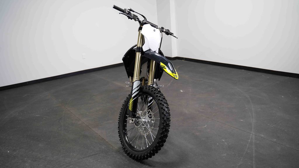 New Triumph TF250-X 2025