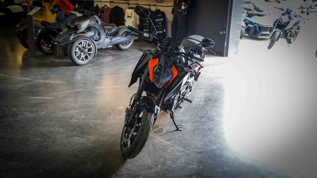 New KTM DUKE 250 2026