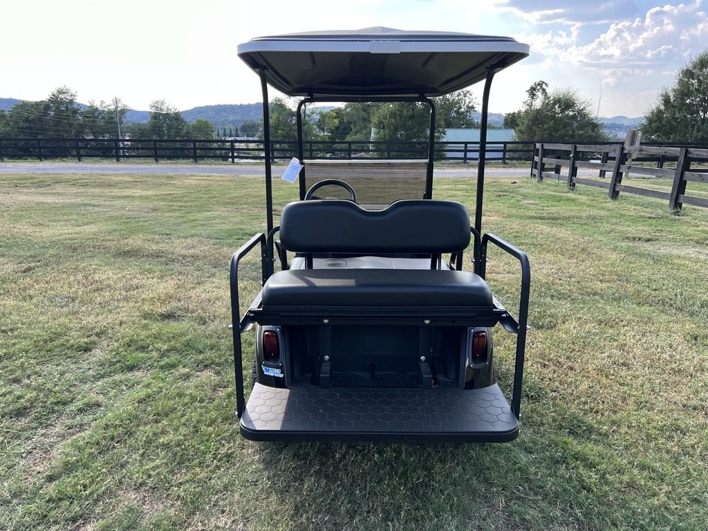 2021 E-Z-GO Freedom RXV ELiTE Lithium — photo 4