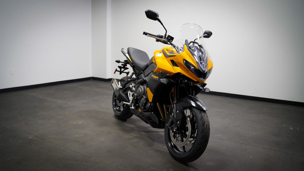 New Triumph Tiger Sport 800 Cosmic Yellow/Sapphire Black 2026
