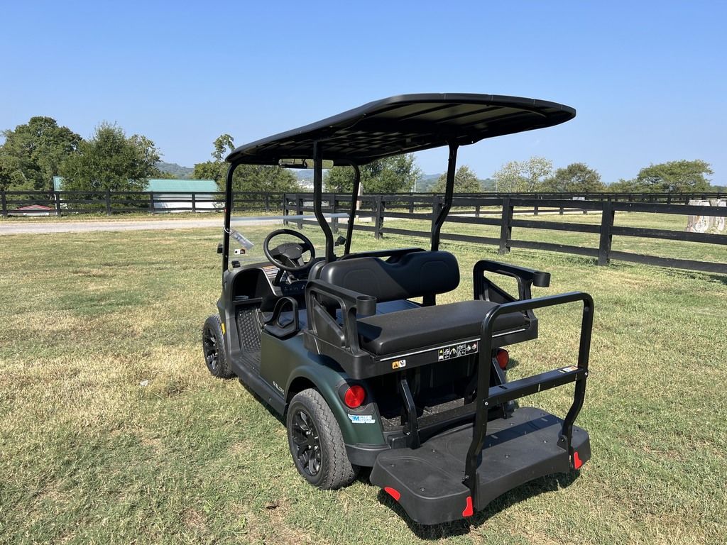 2027 E-Z-GO RXV 4 Valor S+ 13.5-hp Gas — photo 3
