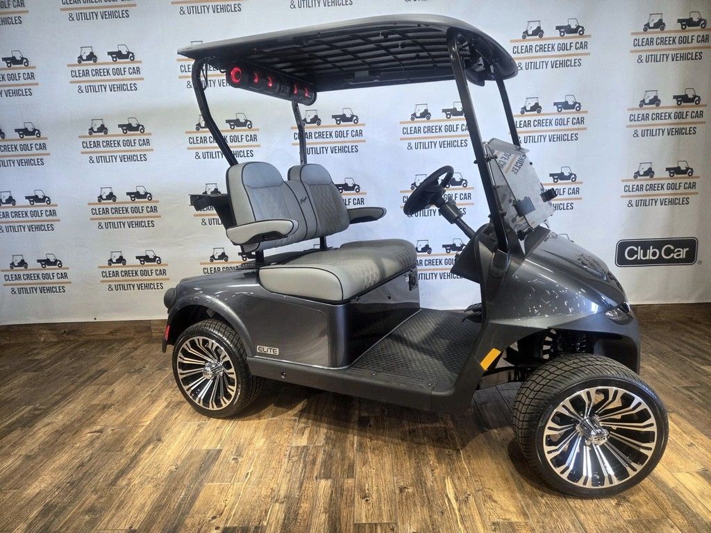 2027 EZGO RXV