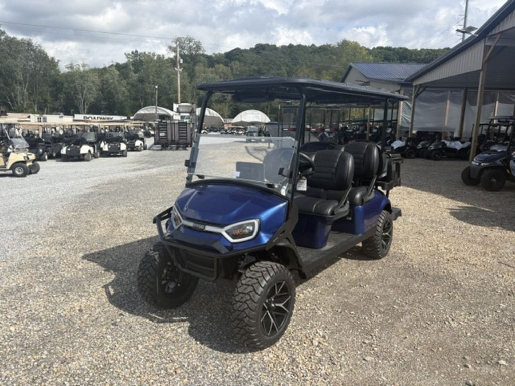 2027 E-Z-GO Express 6 Summit XT 13.5-hp Gas