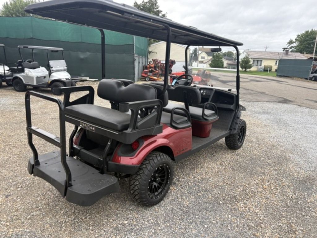 2027 E-Z-GO Express 6 Summit X 13.5-hp Gas — photo 3