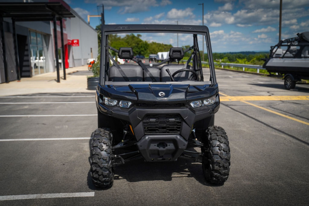 New Can-Am® Defender DPS HD9 Dark Wildland Camo 2026