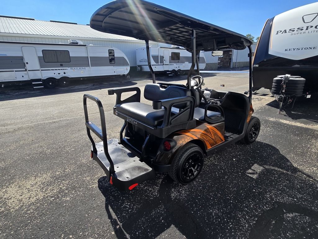 2027 E-Z-GO RXV 4 Valor S 13.5-hp Gas — photo 4