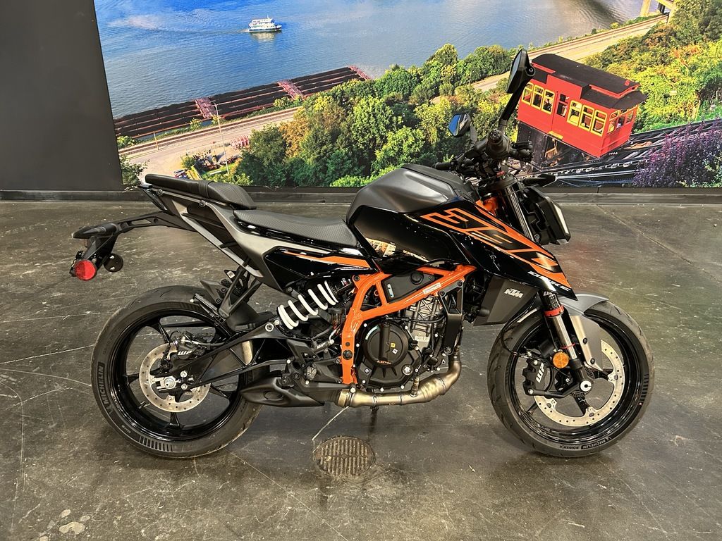 New KTM 390 Duke 2026