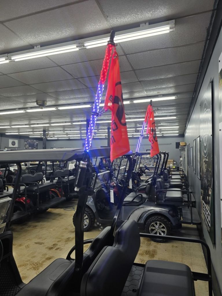 2027 E-Z-GO RXV 4 Valor S+ 13.5-hp Gas — photo 10