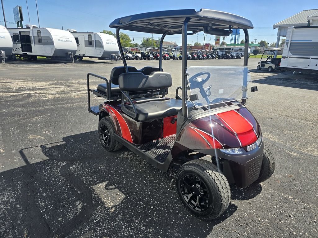2027 E-Z-GO RXV 2 Valor S 13.5-hp Gas — photo 3