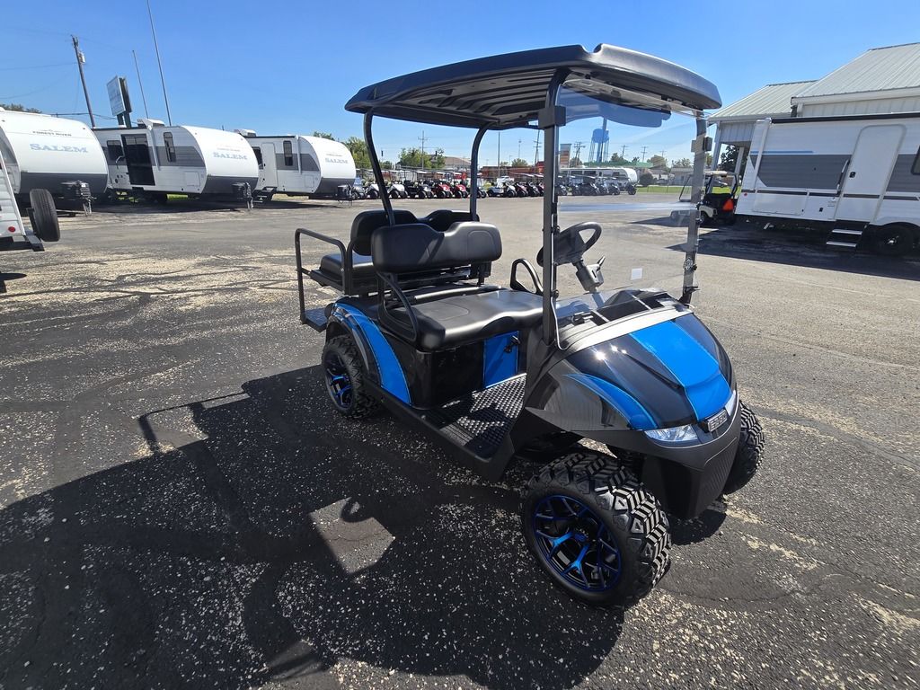 2027 E-Z-GO RXV 2 Valor S 13.5-hp Gas — photo 3