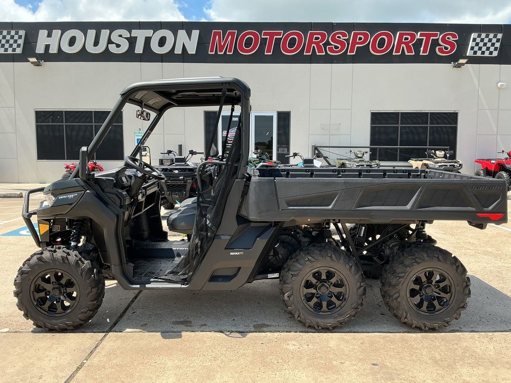 2026 Can-Am DEF 6X6 XT 64 HD10