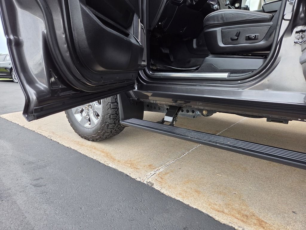 2019 RAM Ram 2500 Pickup Laramie Limited - Photo 17