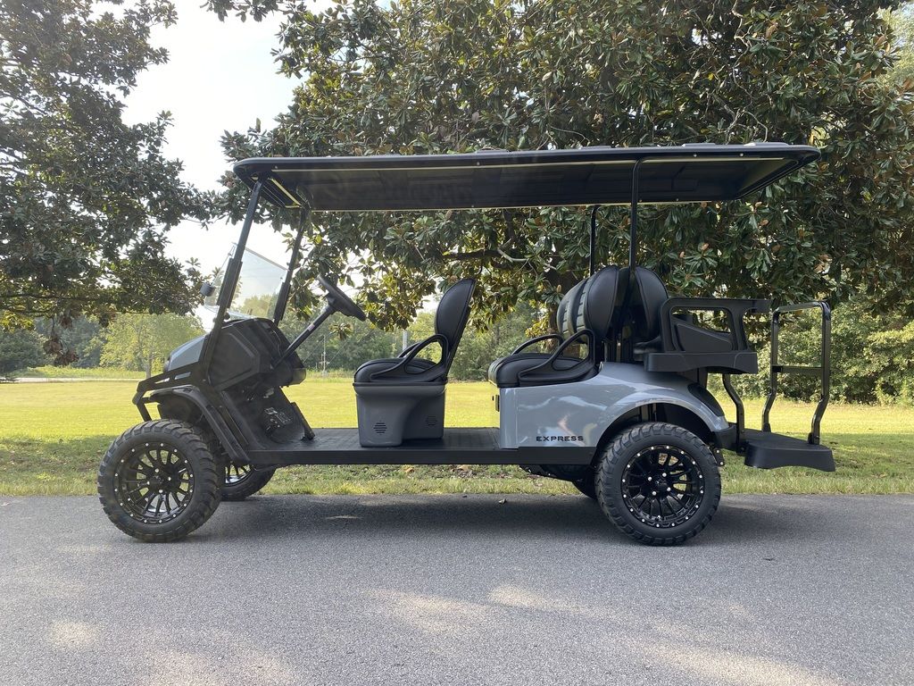 2026 EZGO Express photo 5