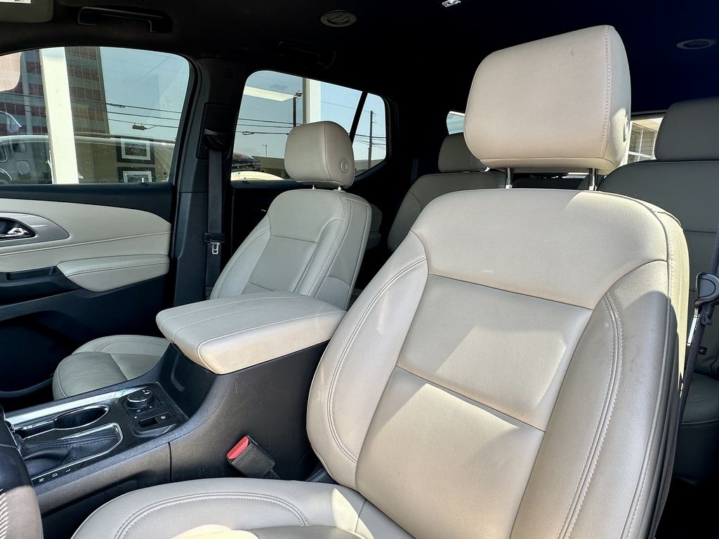 2022 Chevrolet Traverse 3LT - Photo 15