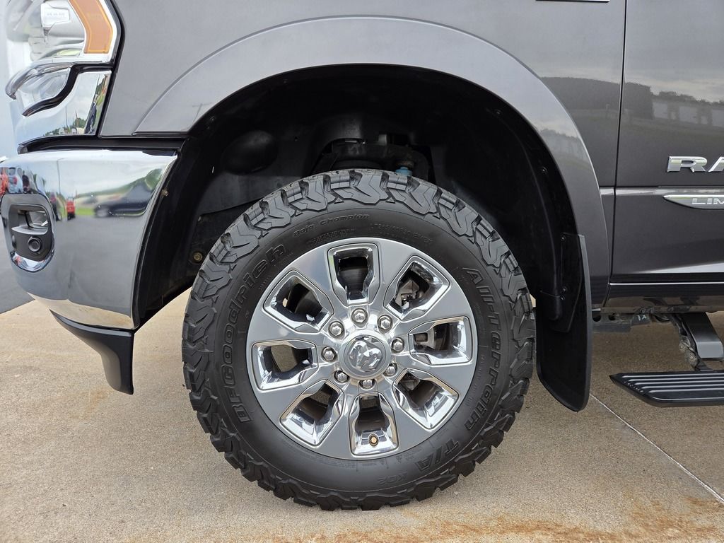 2019 RAM Ram 2500 Pickup Laramie Limited - Photo 34