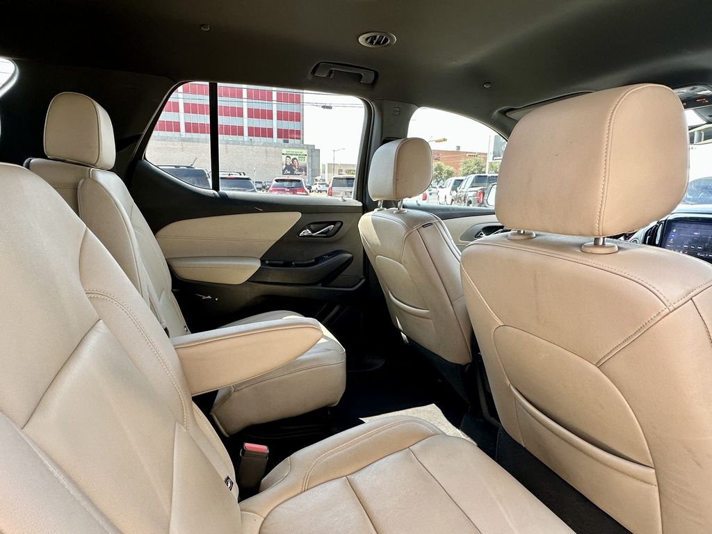 2022 Chevrolet Traverse 3LT - Photo 19