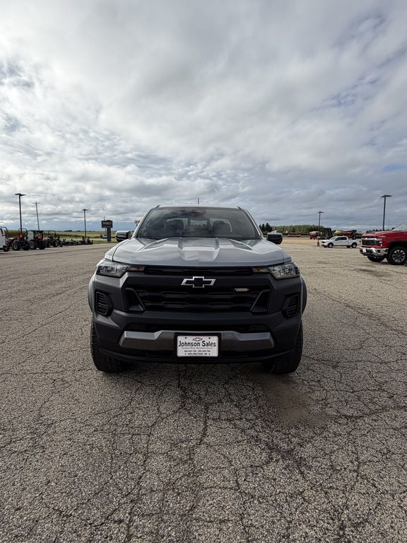 2026 Chevrolet Colorado Trail Boss - Photo 4