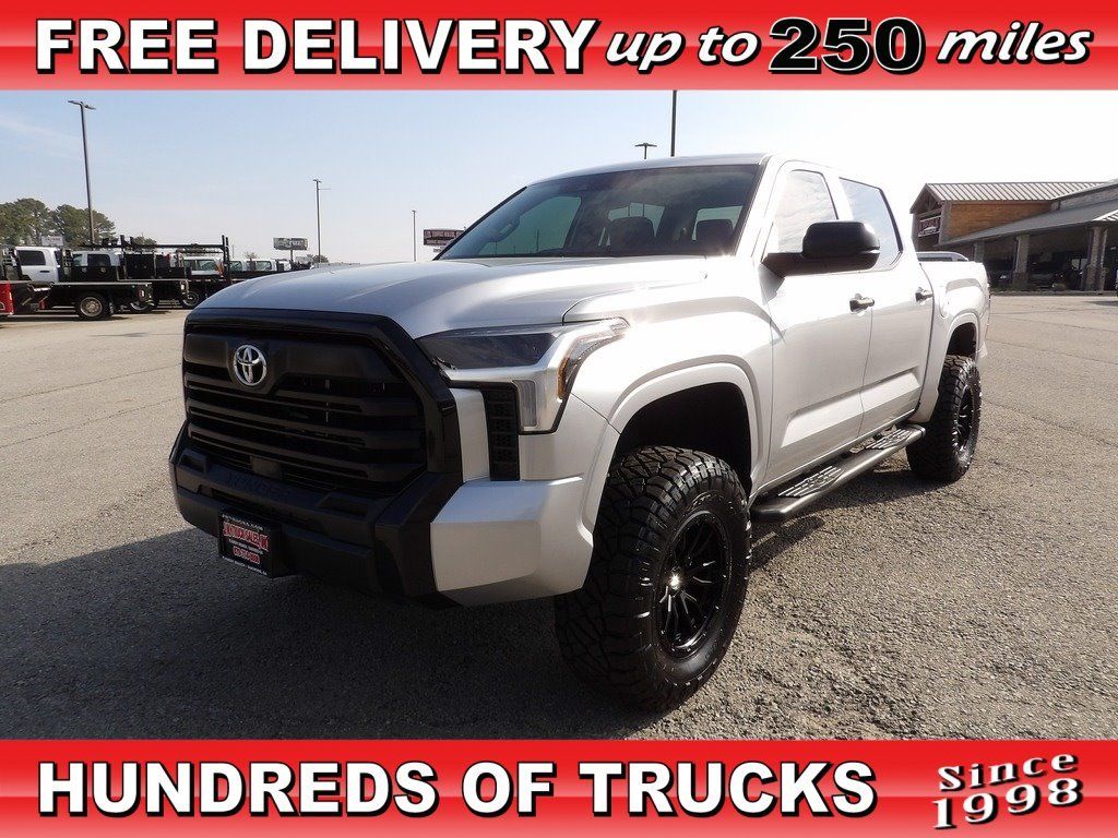 2023 Toyota Tundra SR