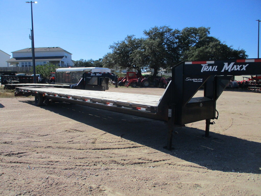 2023 TrailMaxx