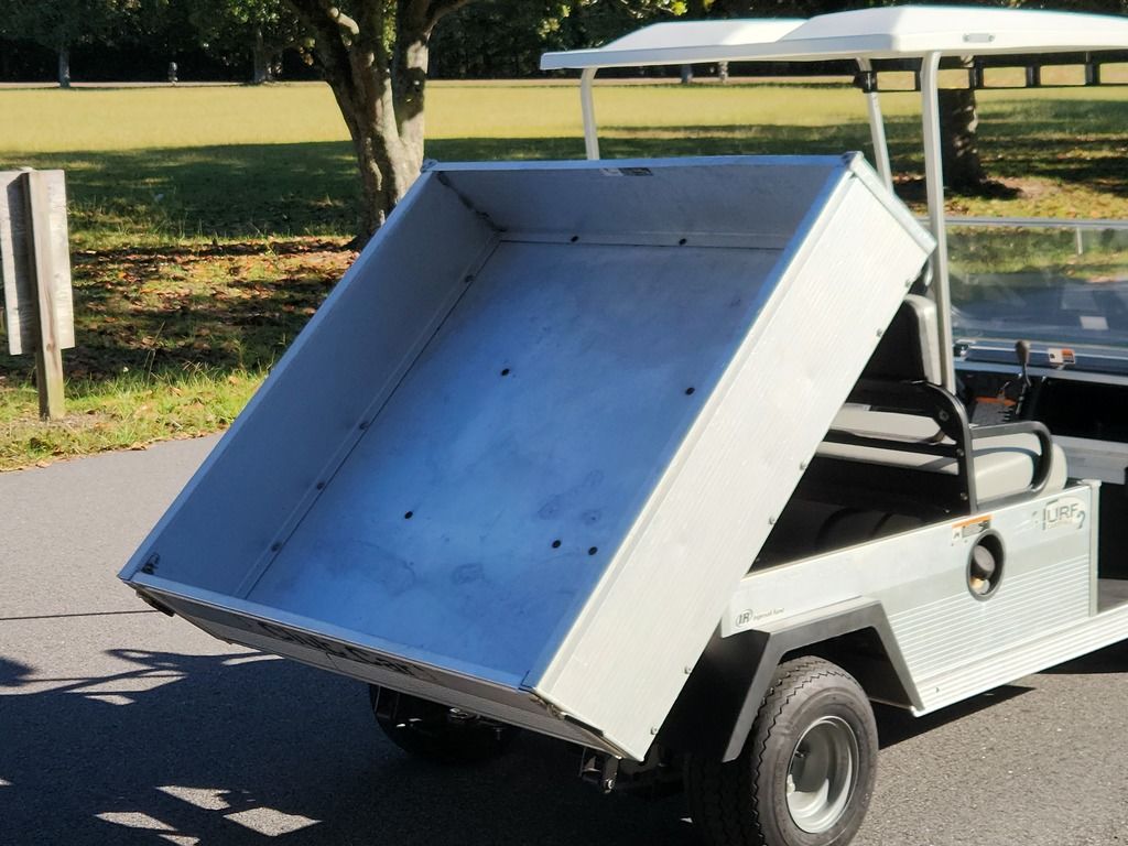 2014 Club Car Carryall photo 4
