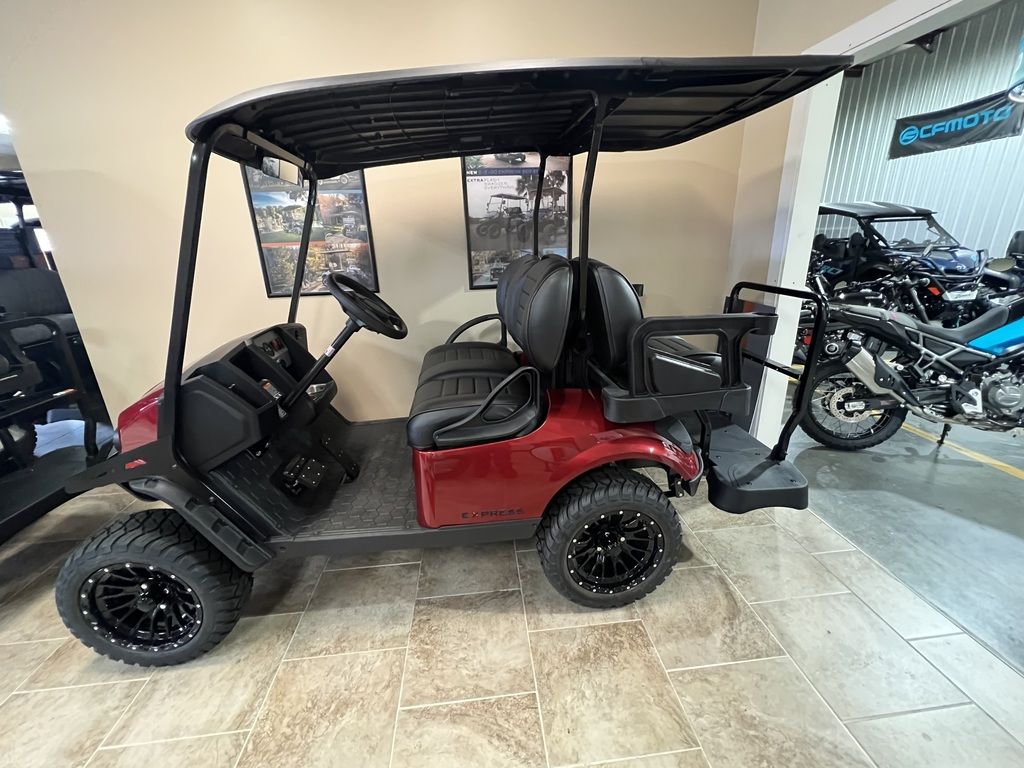 2026 EZGO Express photo 5