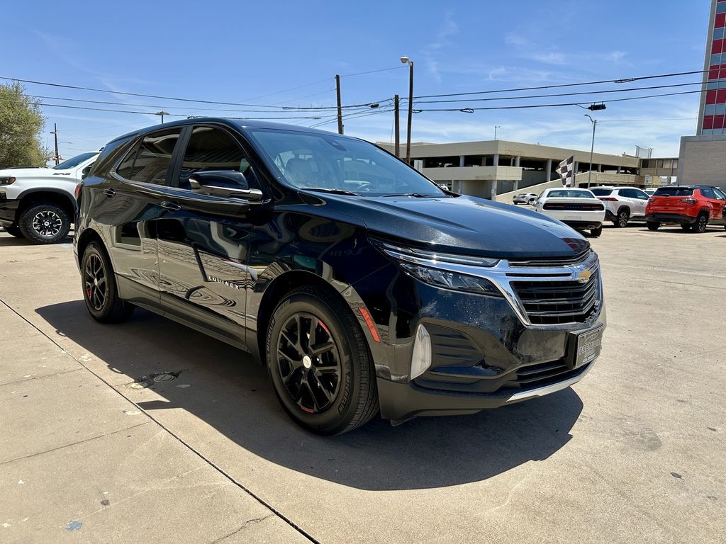 2022 Chevrolet Equinox LT - Photo 4
