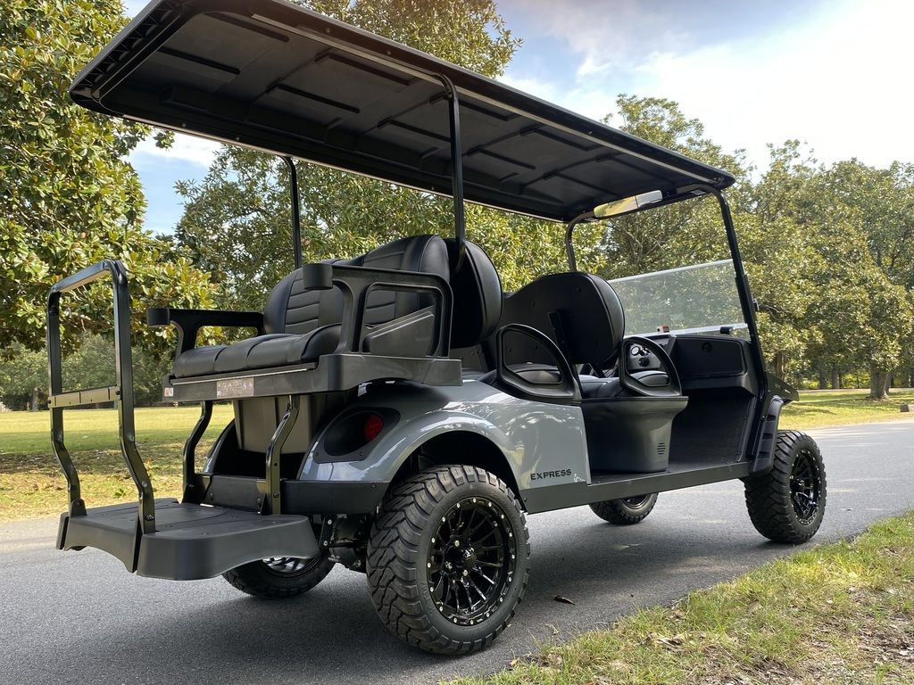2026 EZGO Express photo 2