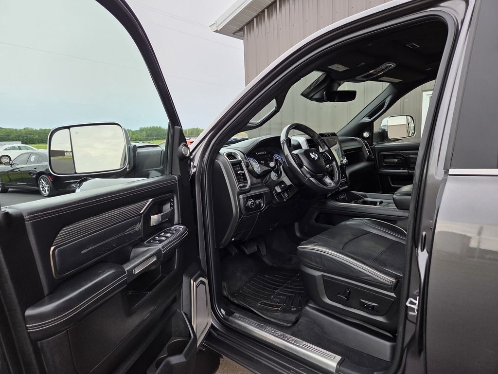 2019 RAM Ram 2500 Pickup Laramie Limited - Photo 21