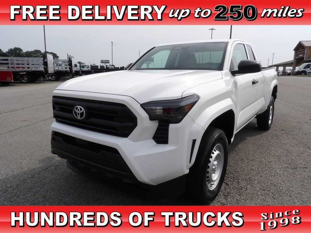 2025 Toyota Tacoma SR