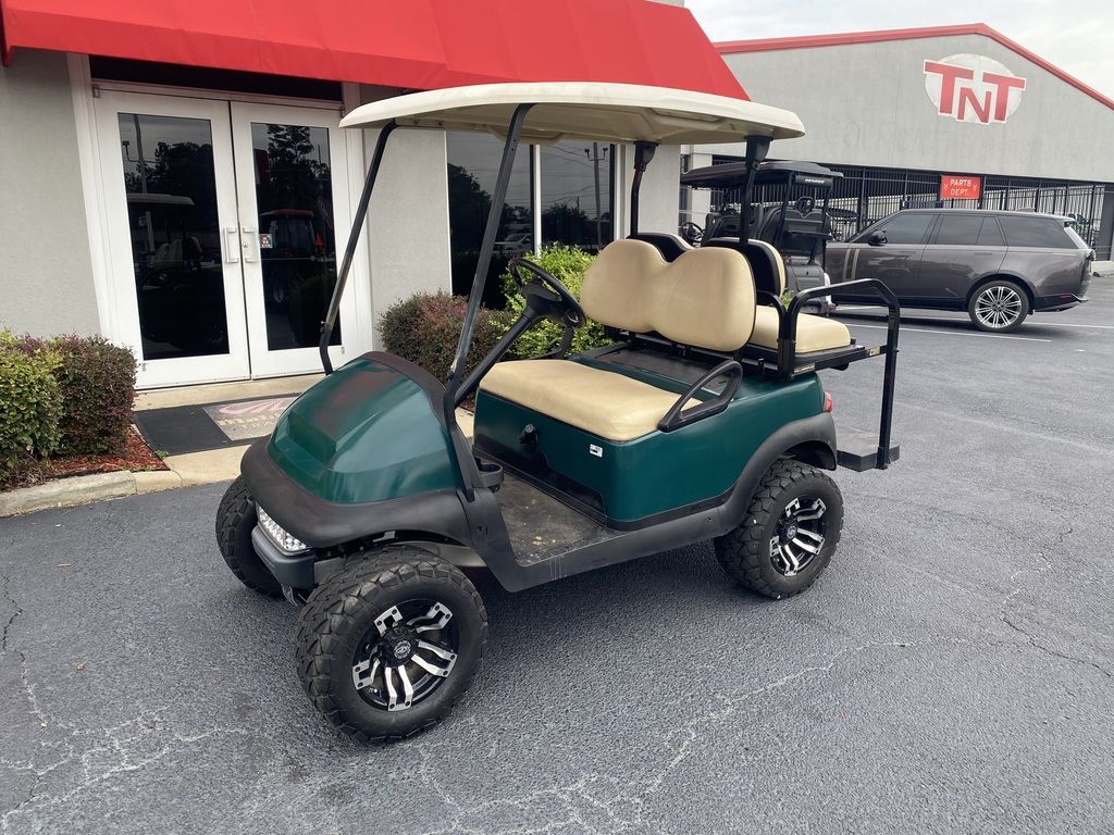 TNT Supercenter