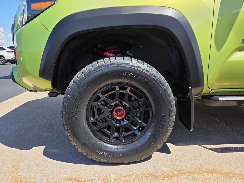 2022 Toyota Tacoma TRD Pro - Photo 34