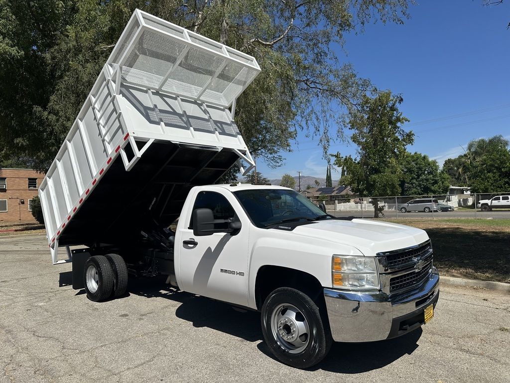 2008 Chevrolet Silverado 3500 Chassis Cab