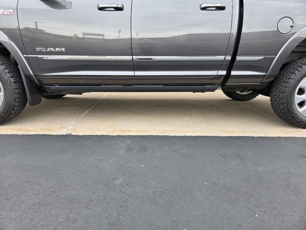 2019 RAM Ram 2500 Pickup Laramie Limited - Photo 10