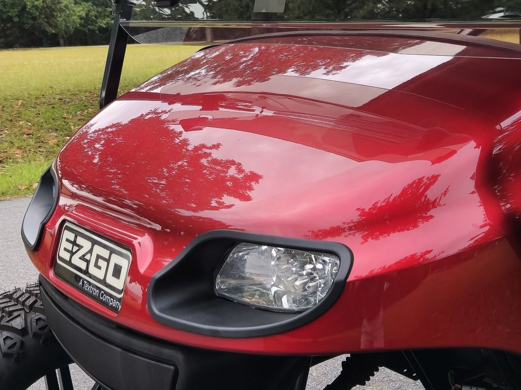 2019 EZGO TXT photo 5