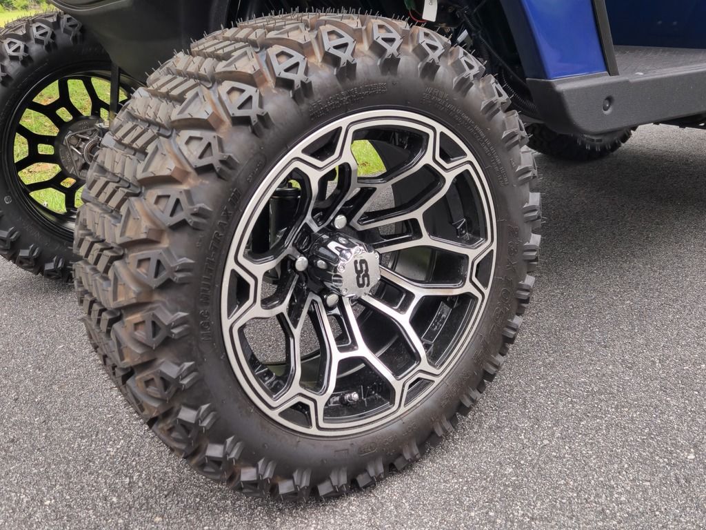 2019 EZGO TXT photo 4