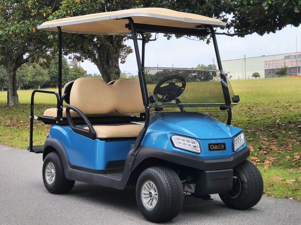2017 Club Car Precedent