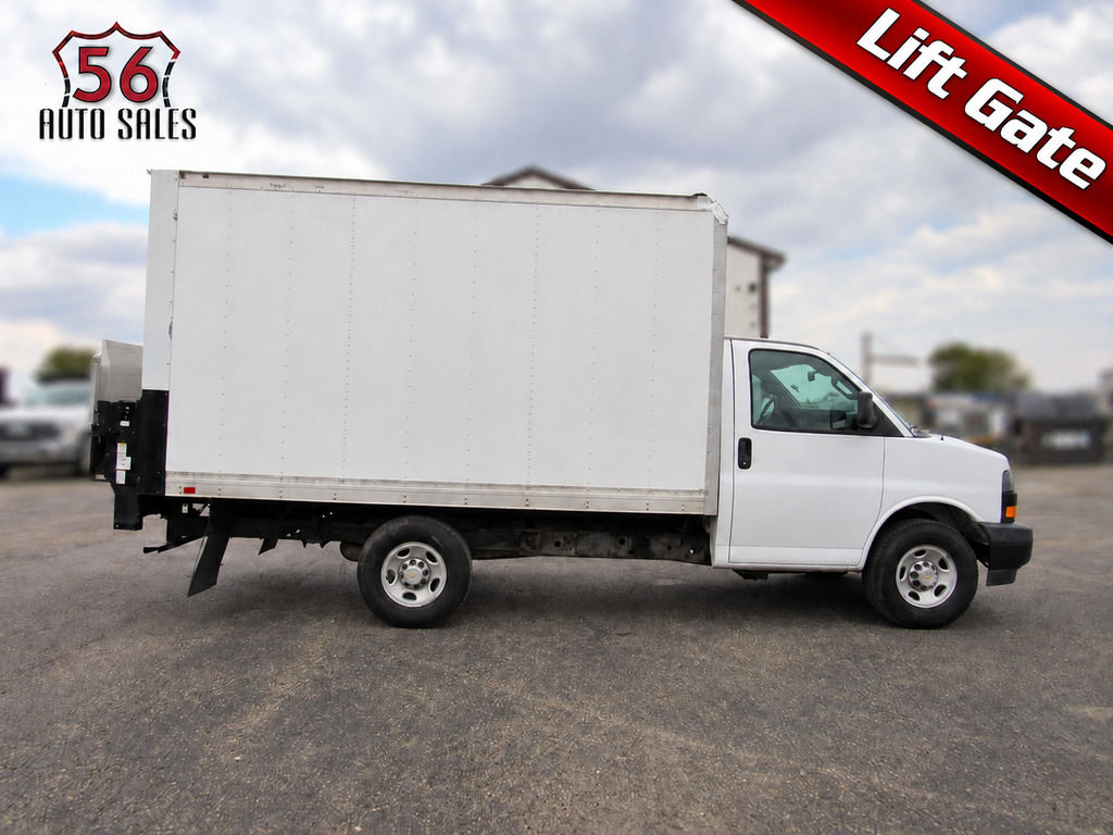 2021 Chevrolet Express Cutaway