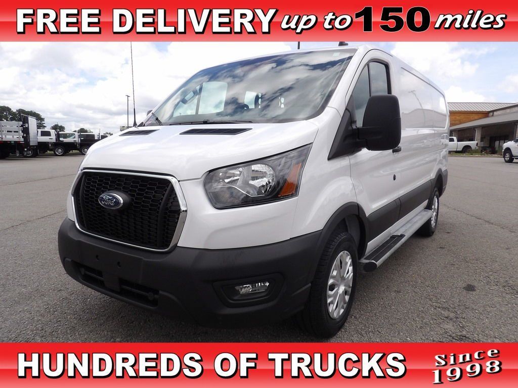 2025 Ford Transit Van Base