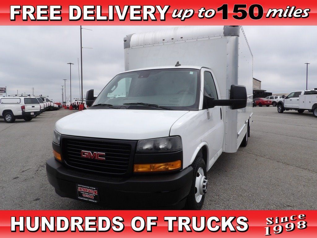 2021 GMC Savana Cutaway Work Van