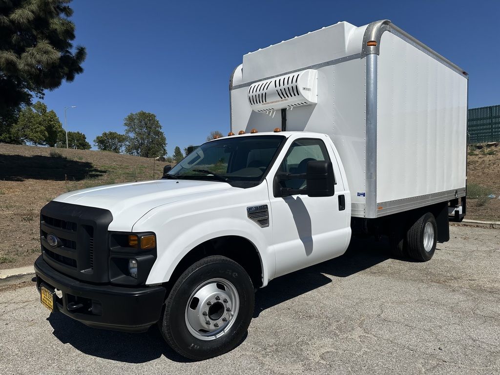 2008 Ford F-350 Super Duty Chassis Cab