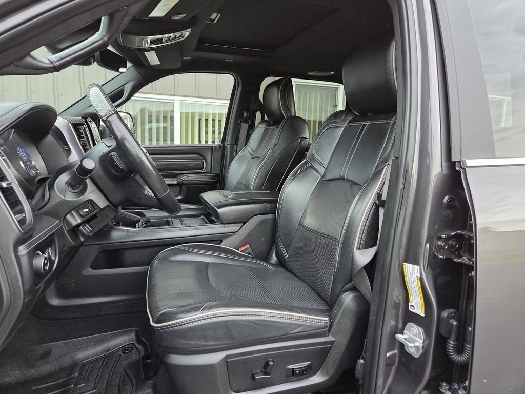 2019 RAM Ram 2500 Pickup Laramie Limited - Photo 22