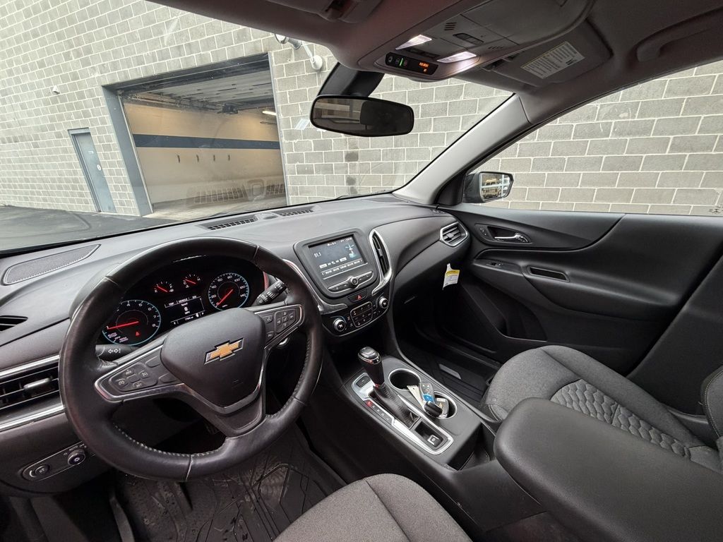 2018 Chevrolet Equinox LT - Photo 16