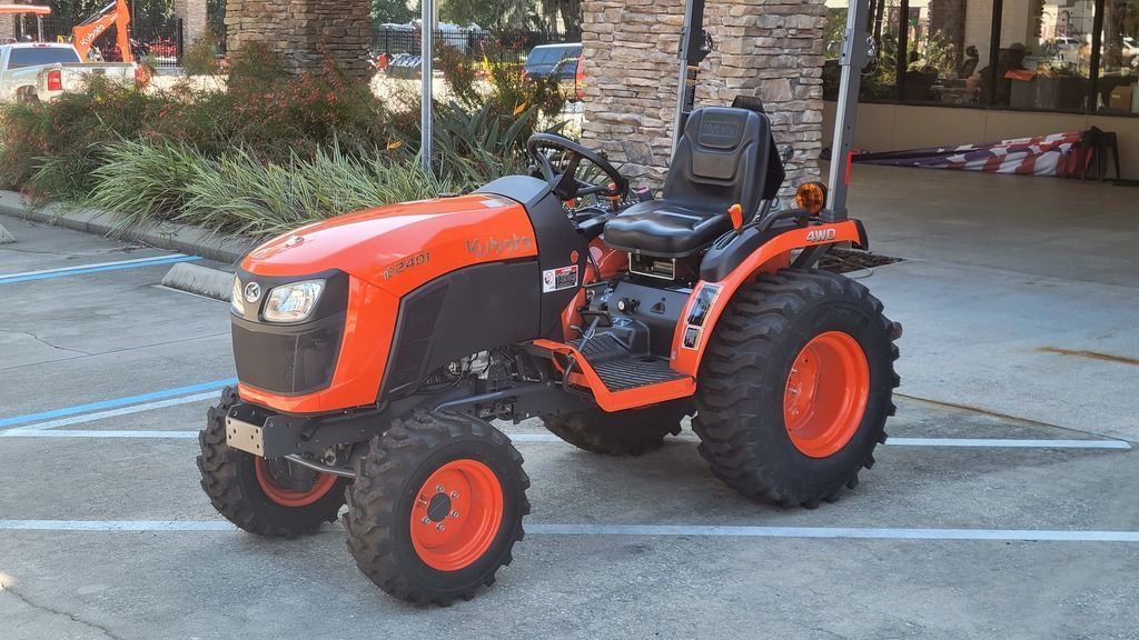 2026 Kubota B01 Series B2401 | Crystal Tractor & Equipment