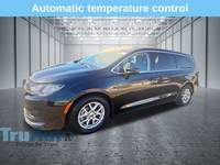 2022 Chrysler Voyager