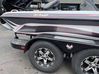 New-2024-Phoenix Bass Boats-721 PRO XP-Conroe