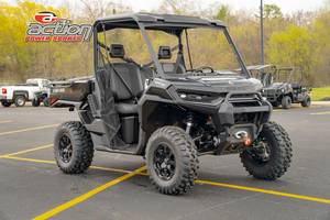 2026 Can-Am® Defender XT HD11