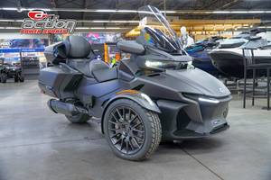 2026 Can-Am® Spyder RT Limited Dark